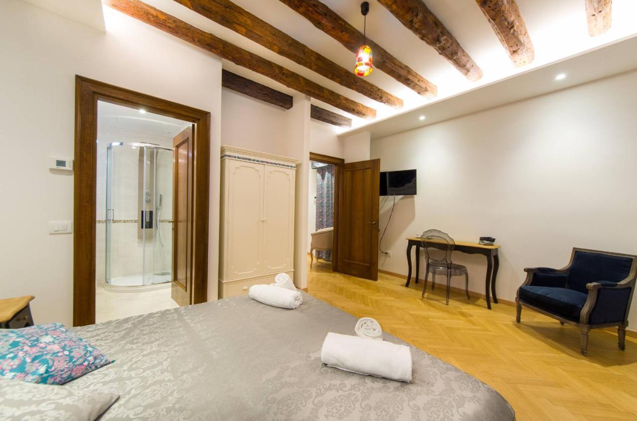 Apartamento Residenza La Torretta Venecia Exterior foto