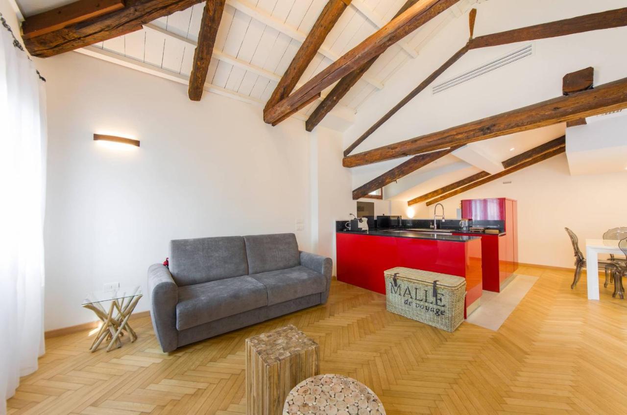 Apartamento Residenza La Torretta Venecia Exterior foto