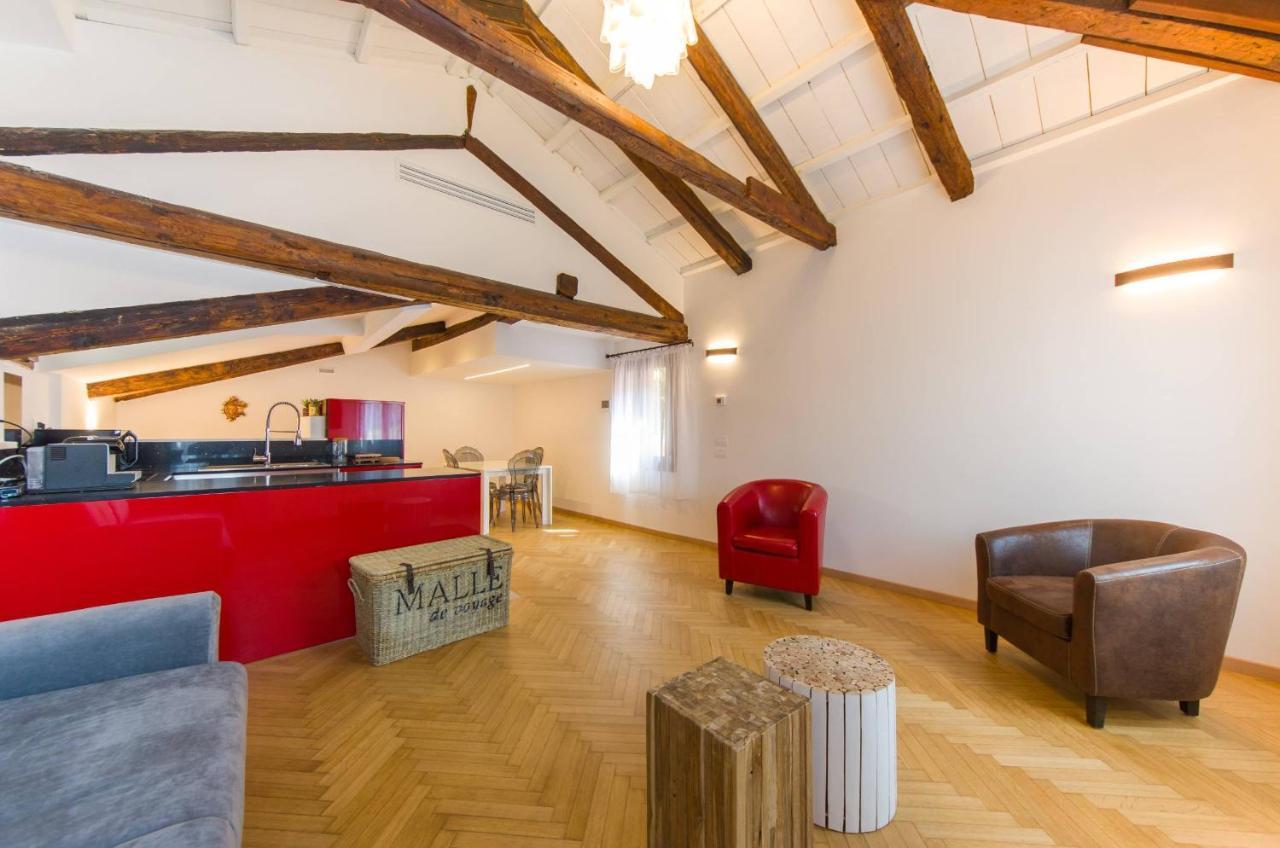 Apartamento Residenza La Torretta Venecia Exterior foto